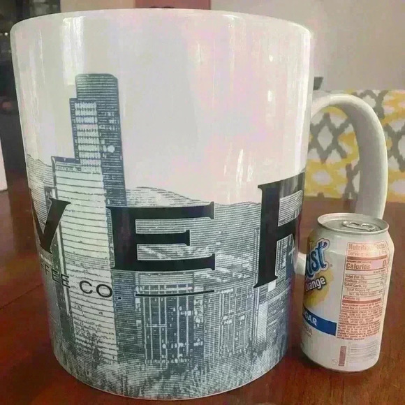 Starbucks Giant Extremely Limited Series 2.5 Gallon Denver Skyline Serie… - Picture 4 of 13